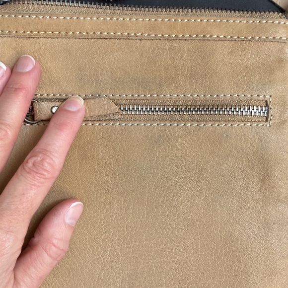 Montana West 100% Leather Rodeo Collection “Ride Em” Crossbody Bag *read detail - Picture 4 of 12